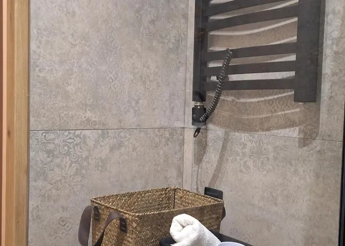 Gornoslaska 19 ホステル